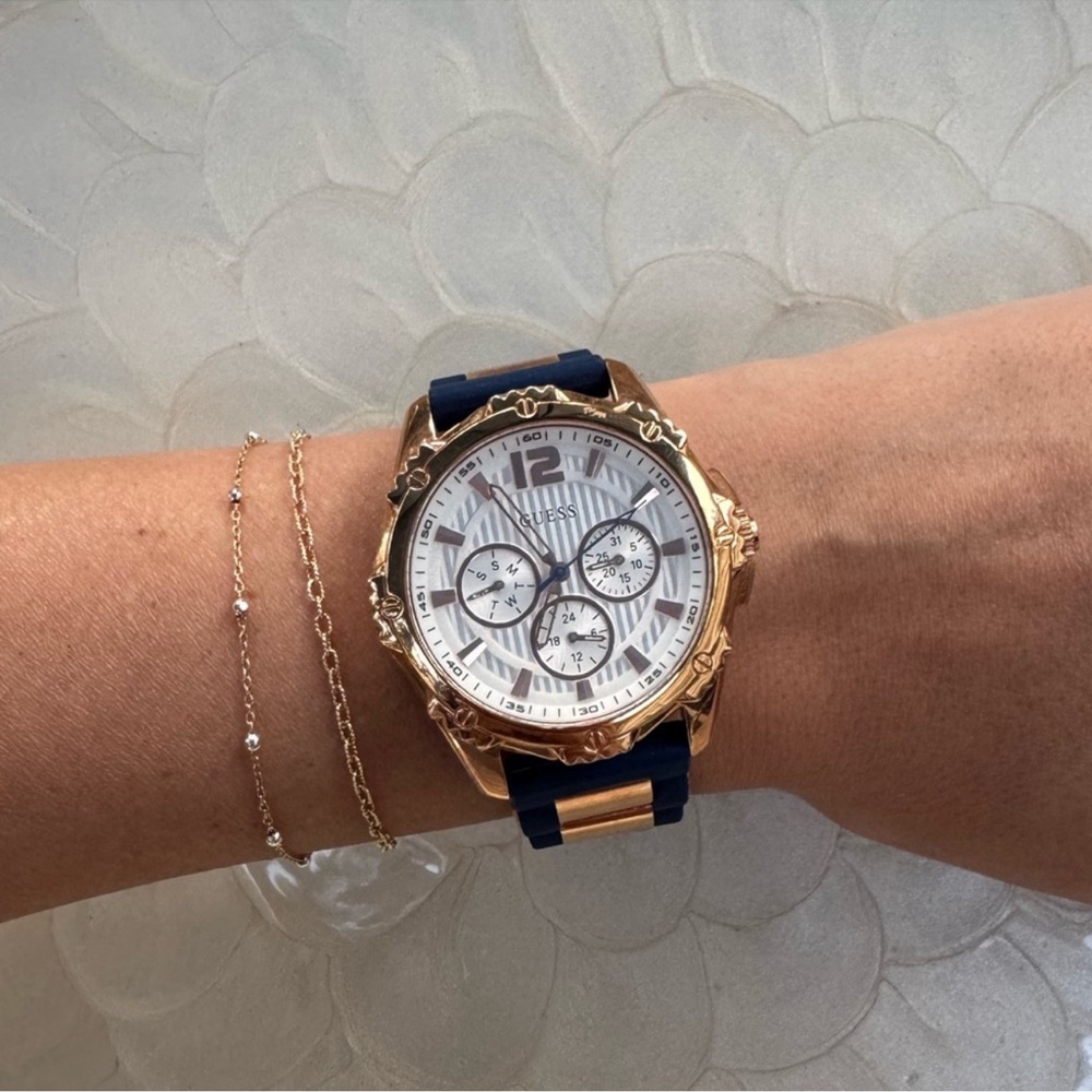 GUESS Rose Gold and Navy Silicone Strap Chronograph Watch